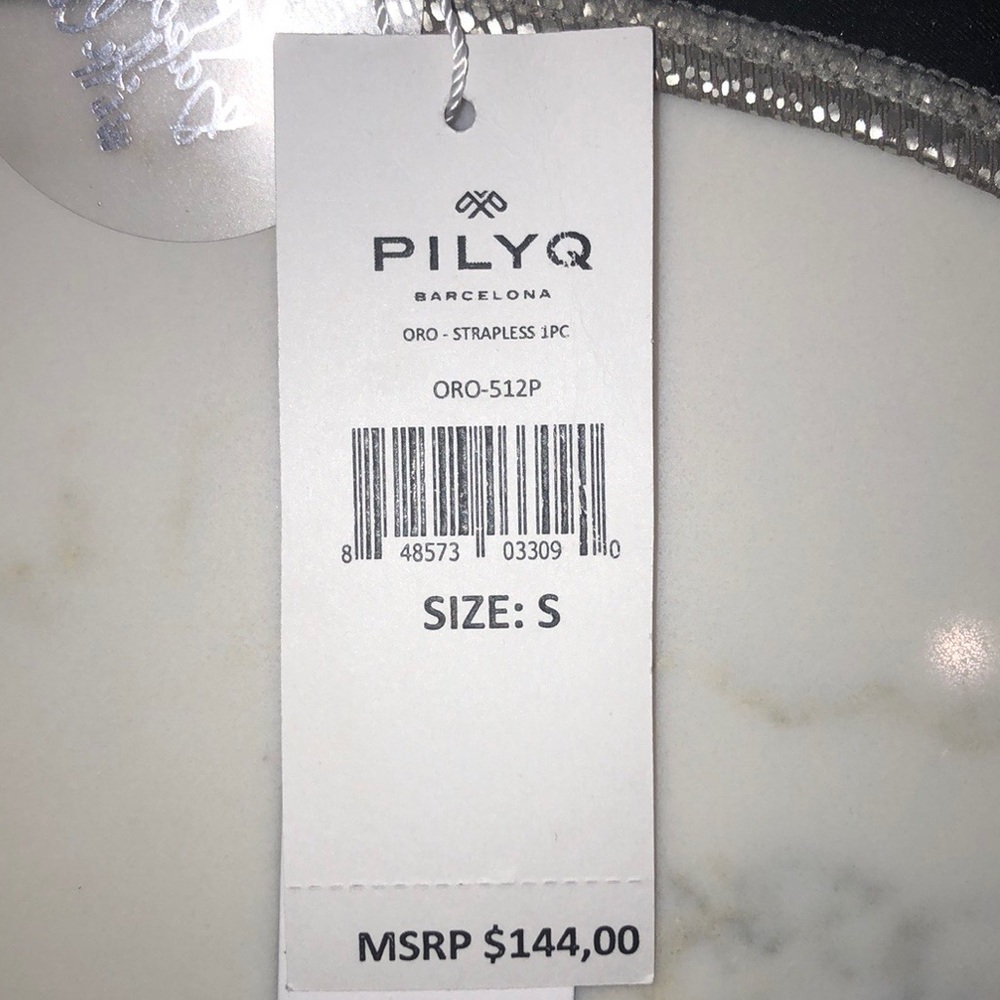 PilyQ Oro Monokini - Picture 10 of 12